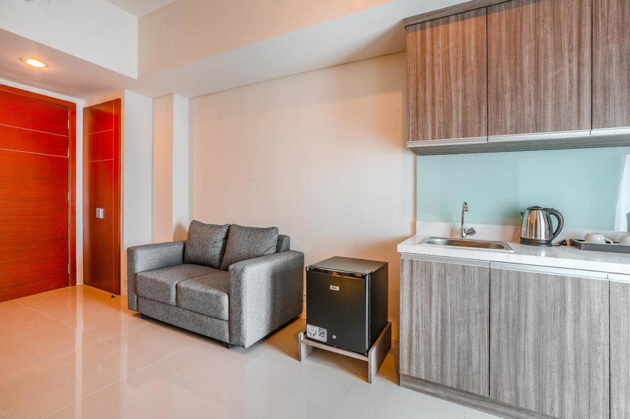 Super Oyo Collection O 16 Vittoria Residence Cakarta Dış mekan fotoğraf