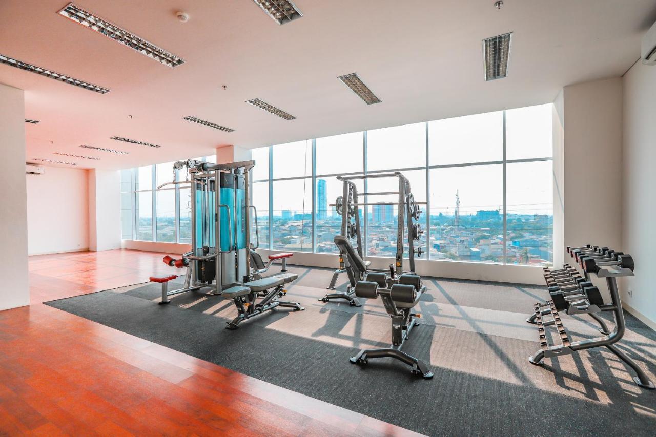 Super Oyo Collection O 16 Vittoria Residence Cakarta Dış mekan fotoğraf